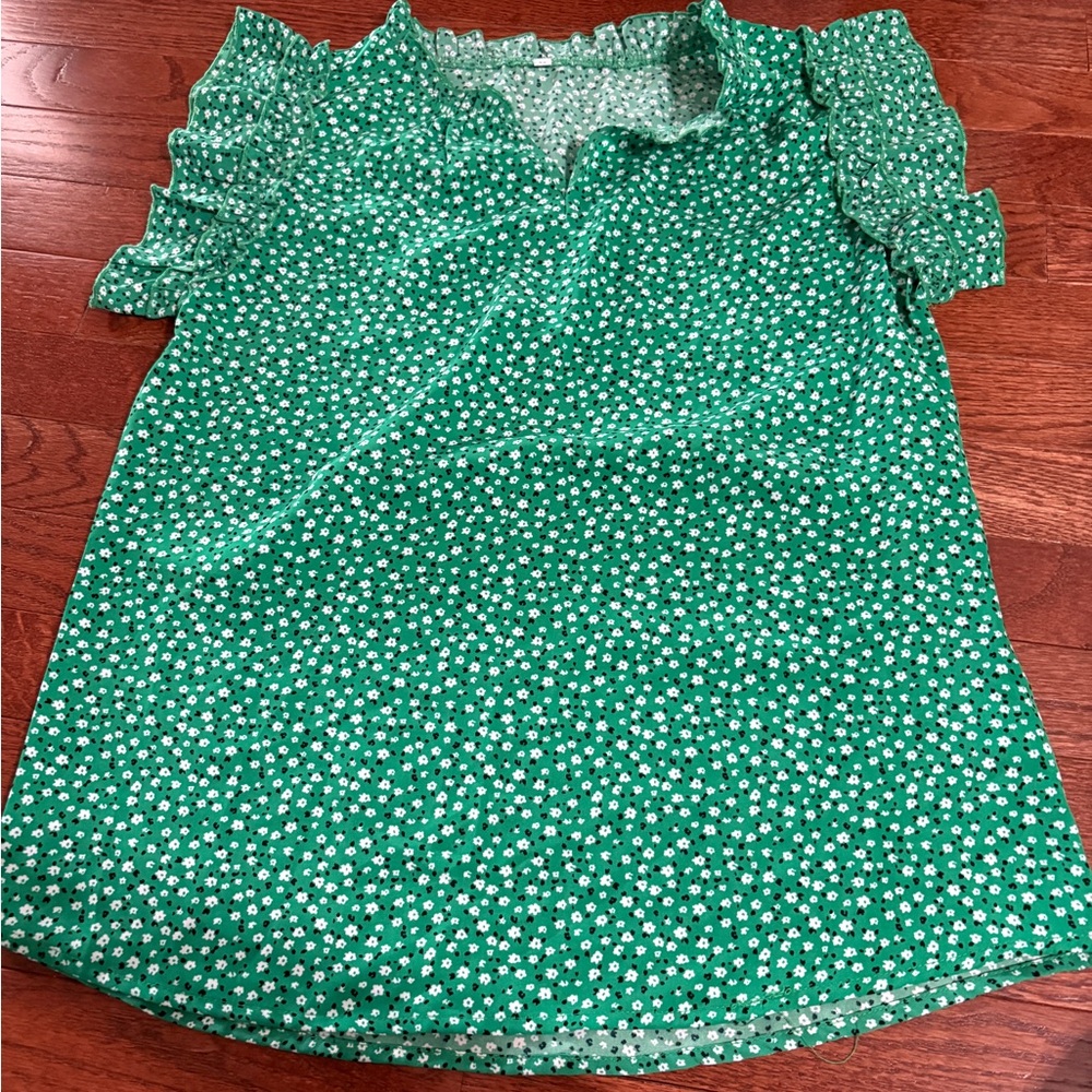 Green Floral Ruffle Blouse - Picture 5 of 7
